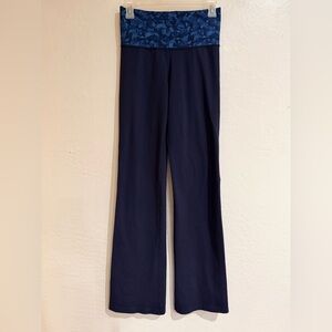 Lululemon Groove Nulu Super High Rise Flared Pants Size 4 Tall